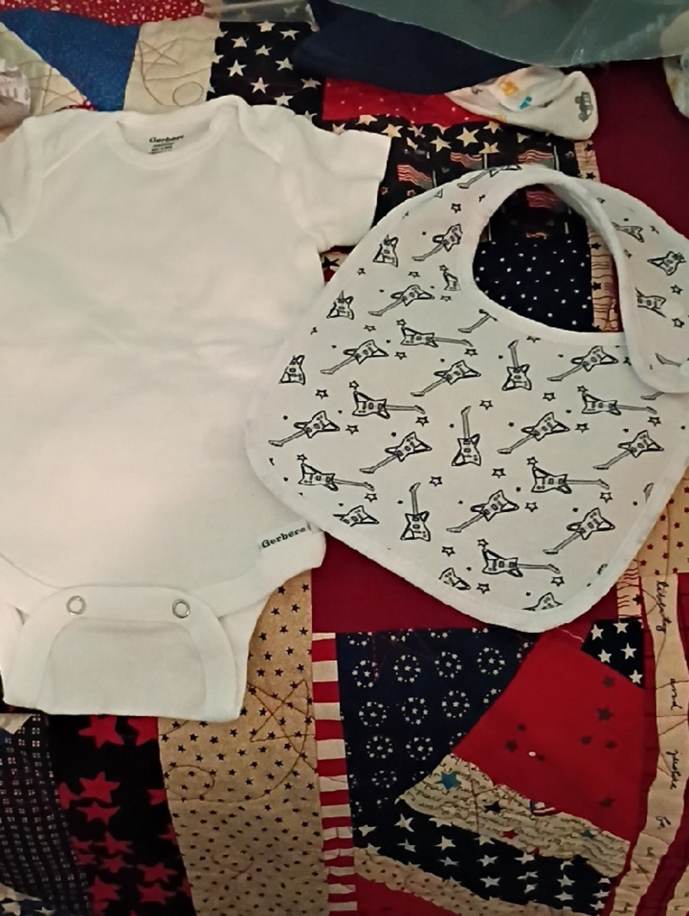 Gerber White Baby Bodysuit & Guitar Print Bib Set